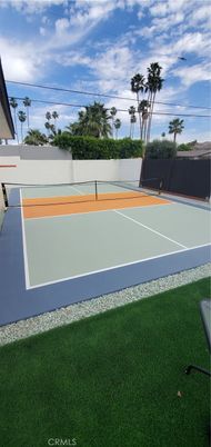 Exterior, Tennis Courts