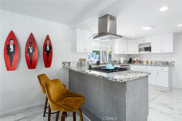 Interior, Kitchen, Marble, Recessed Lighting