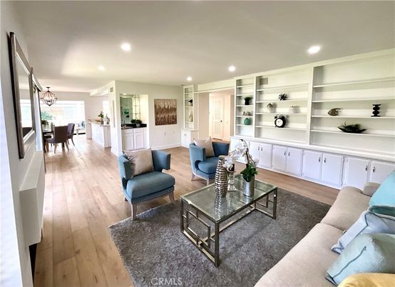 Dining room, Interior, Living room, Pendant Lights, Recessed Lighting, Wood Texture Flooring