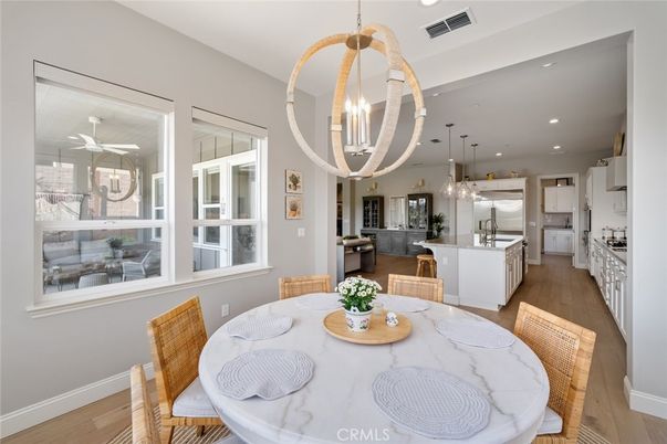 Chandelier, Dining room, Interior, Kitchen, Pendant Lights, Recessed Lighting, Wood Texture Flooring