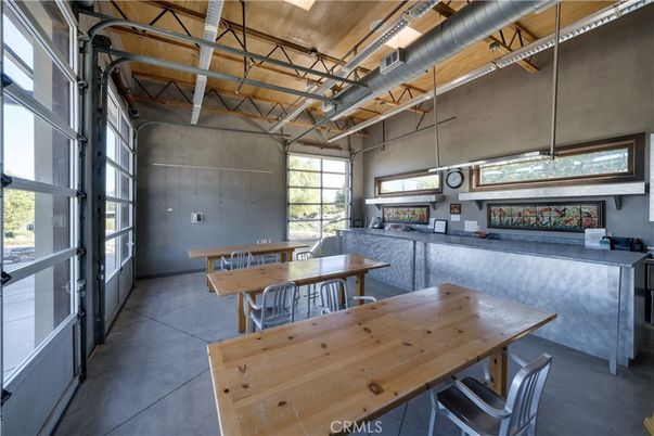 Dining room, Interior