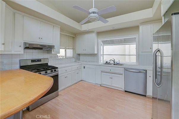 Interior, Kitchen, Stainless Steel Appliances, Wood Texture Flooring