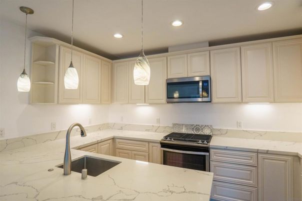 Interior, Kitchen, Pendant Lights, Recessed Lighting