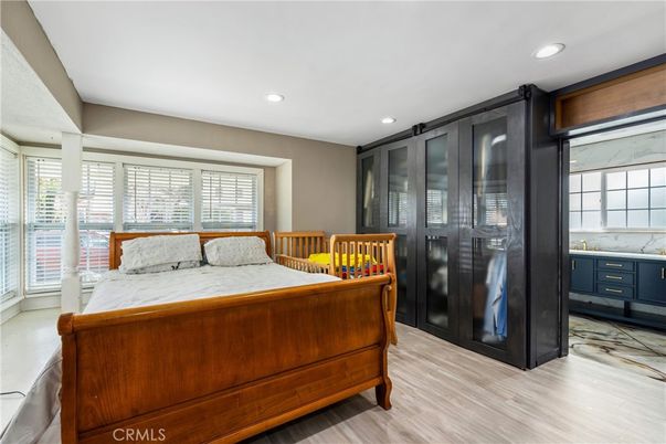 Bedroom, Interior, Marble, Recessed Lighting, Wood Texture Flooring
