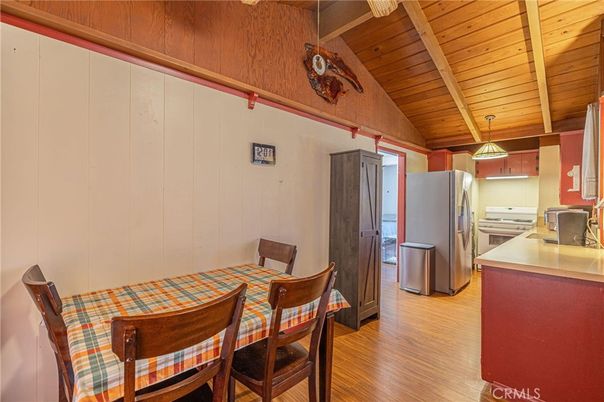 Dining room, Interior, Kitchen, Pendant Lights, Wooden Beams, Wooden Ceilings, Wood Texture Flooring