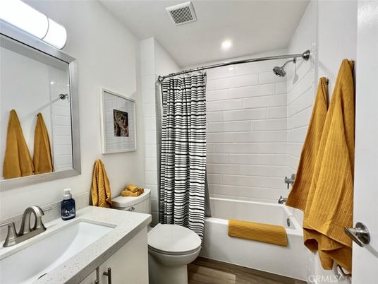 Bathroom, Interior, Recessed Lighting, Wood Texture Flooring