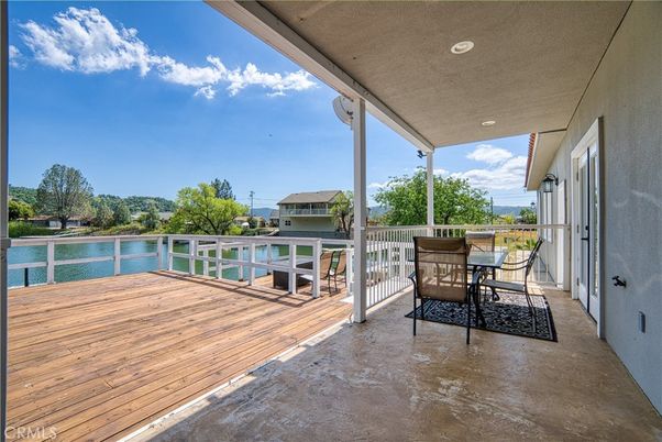 Exterior, Pool, Water