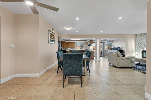 Dining room, Interior, Kitchen, Living room, Recessed Lighting