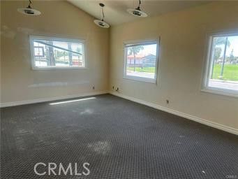 Empty room, Interior, Pendant Lights