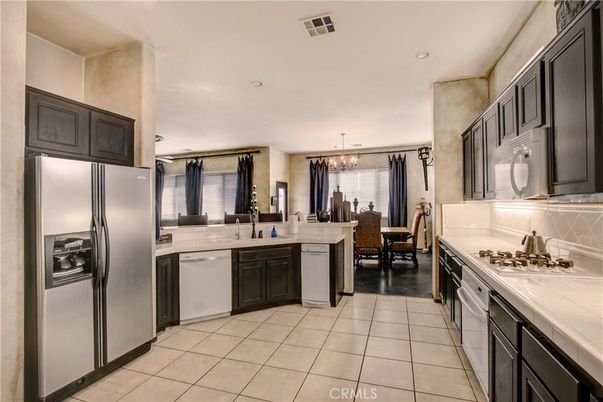 Chandelier, Dining room, Interior, Kitchen, Recessed Lighting, Tile Countertops