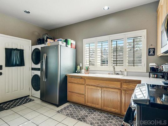 Interior, Recessed Lighting, Washer