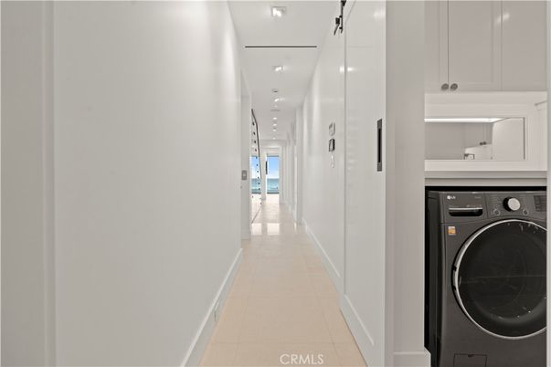 Interior, Recessed Lighting, Utility Closets, Washer