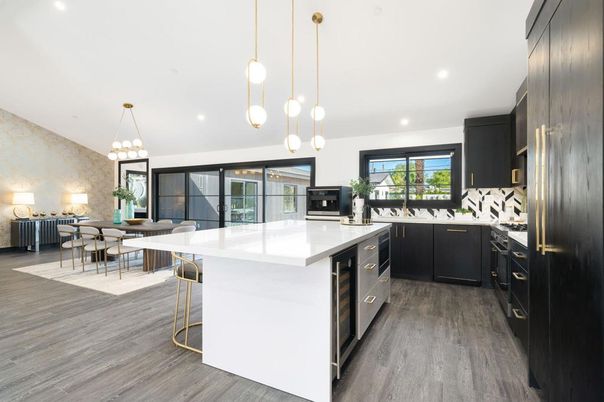 Dining room, Interior, Kitchen, Pendant Lights, Recessed Lighting, Wood Texture Flooring