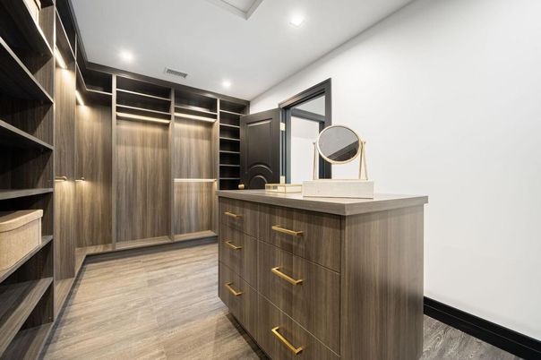 Interior, Recessed Lighting, Walk-in Closets, Wood Texture Flooring
