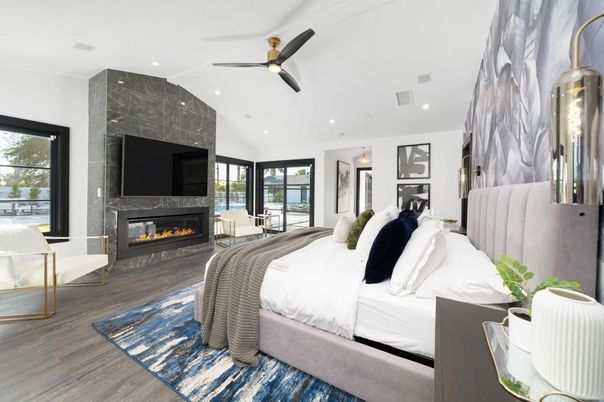 Bedroom, Fireplace, Interior, Recessed Lighting, Wood Texture Flooring