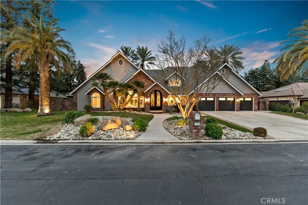 Attached, Exterior, Facade, Log Home