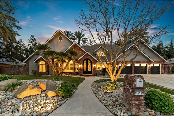 Backyard, Exterior, Facade, Log Home
