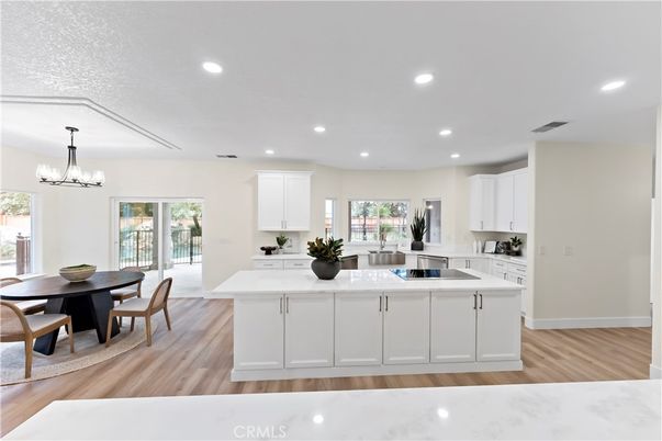 Chandelier, Dining room, Interior, Kitchen, Recessed Lighting, Wood Texture Flooring