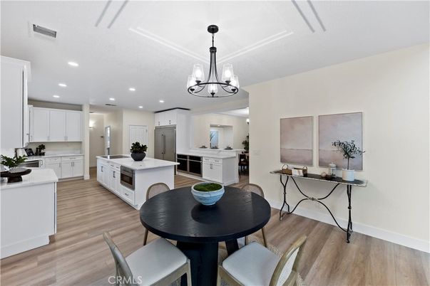 Chandelier, Dining room, Interior, Kitchen, Recessed Lighting, Wood Texture Flooring