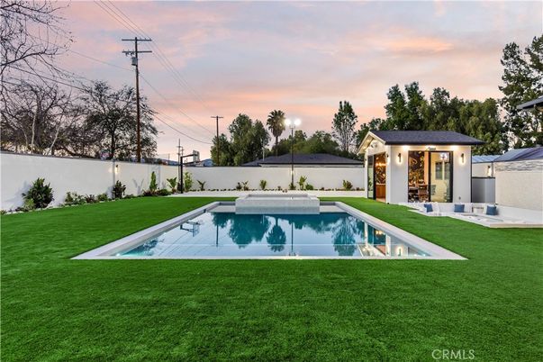 Backyard, Exterior, Pool