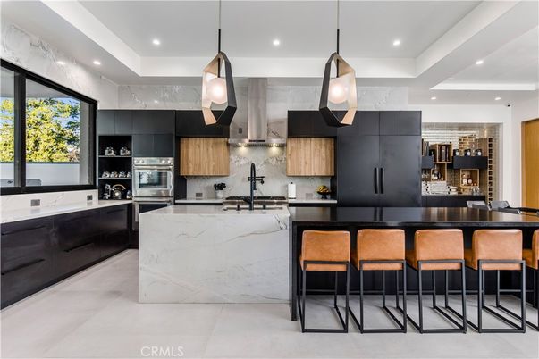 Interior, Kitchen, Pendant Lights, Recessed Lighting, Stainless Steel Appliances