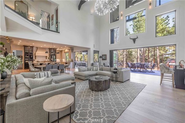 Dining room, Interior, Kitchen, Living room, Pendant Lights, Recessed Lighting, Wood Texture Flooring