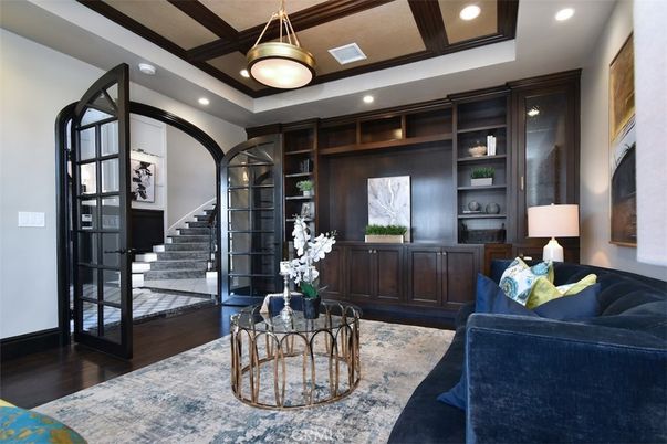 Interior, Living room, Pendant Lights, Recessed Lighting, Wood Texture Flooring