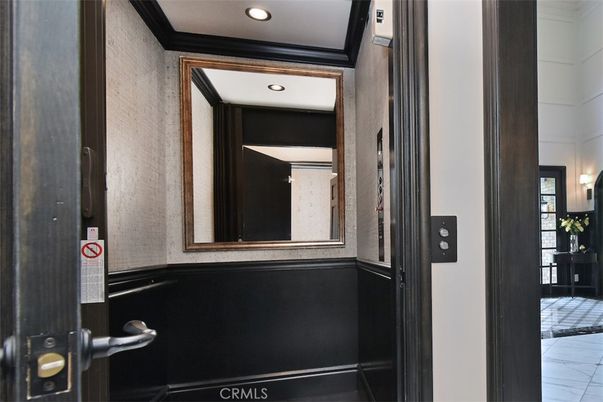 Elevator, Interior, Recessed Lighting