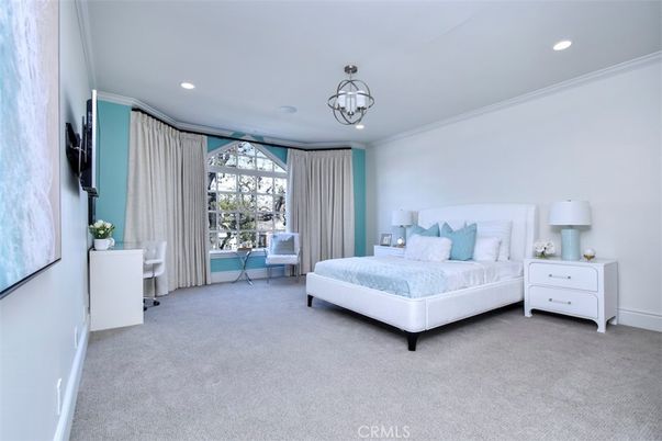 Bedroom, Chandelier, Interior, Recessed Lighting