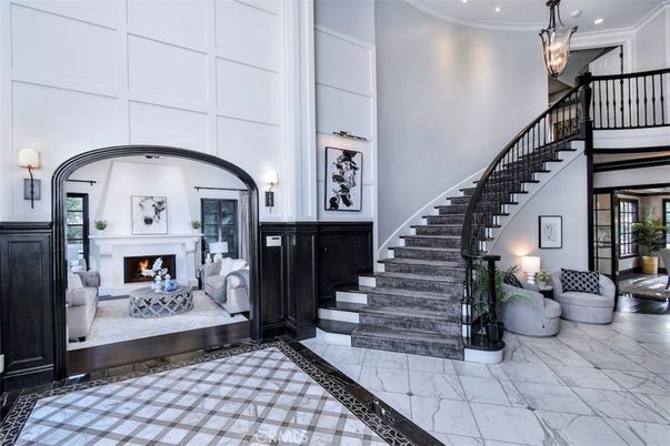 Fireplace, Interior, Marble, Pendant Lights, Recessed Lighting