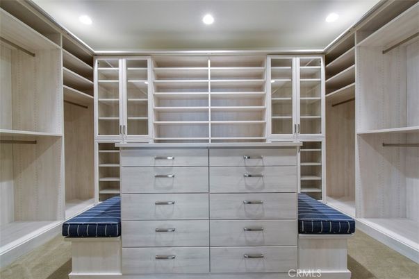 Interior, Recessed Lighting, Walk-in Closets