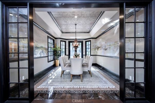Chandelier, Dining room, Interior, Marble