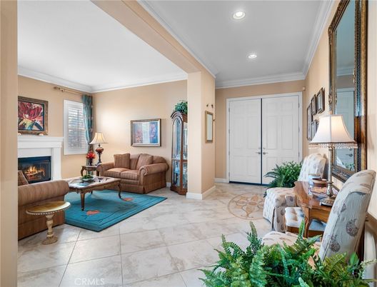Fireplace, Interior, Living room, Recessed Lighting