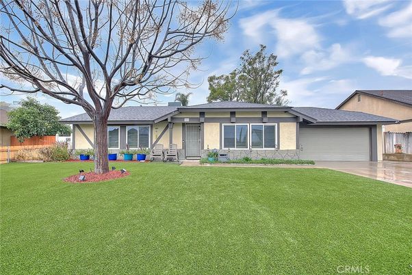Attached, Backyard, Exterior, Facade, Ranch