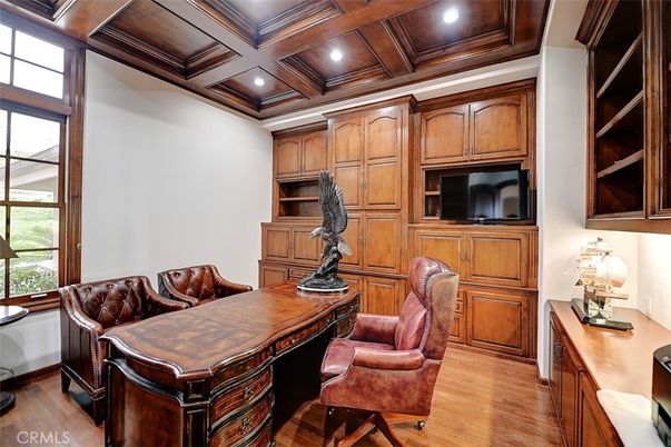 Home Office, Interior, Recessed Lighting, Wooden Beams, Wooden Ceilings, Wood Texture Flooring