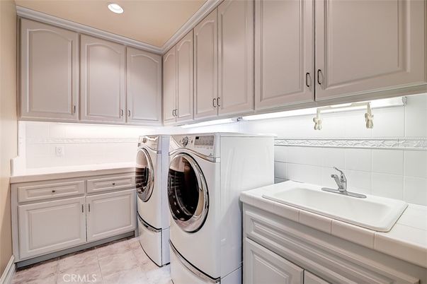 Interior, Recessed Lighting, Washer