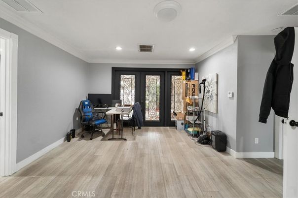 Home Office, Interior, Recessed Lighting, Wood Texture Flooring