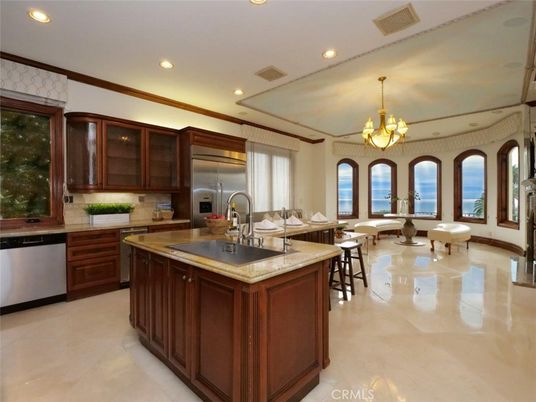 Chandelier, Dining room, Interior, Kitchen, Living room, Recessed Lighting, Stainless Steel Appliances