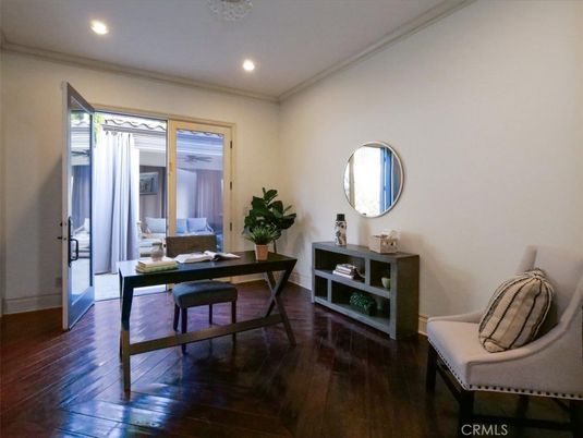 Home Office, Interior, Recessed Lighting, Wood Texture Flooring