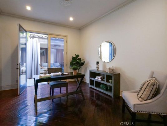 Home Office, Interior, Recessed Lighting, Wood Texture Flooring