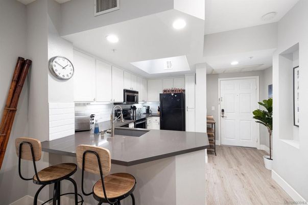 Interior, Kitchen, Recessed Lighting, Wood Texture Flooring