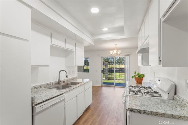 Chandelier, Interior, Kitchen, Recessed Lighting, Wood Texture Flooring