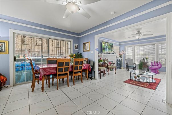 Dining room, Interior