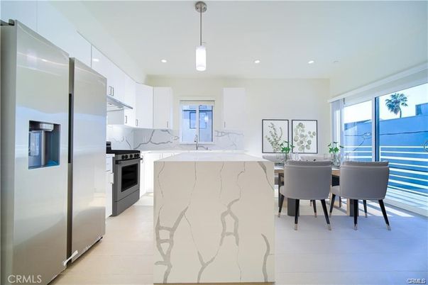 Interior, Kitchen, Pendant Lights, Recessed Lighting