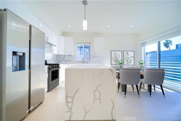 Interior, Kitchen, Pendant Lights, Recessed Lighting