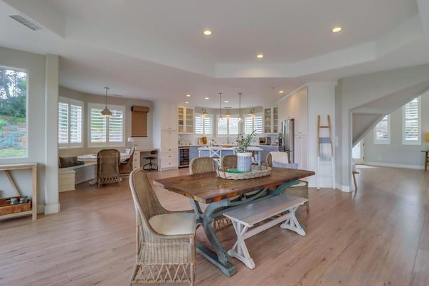 Dining room, Interior, Kitchen, Pendant Lights, Recessed Lighting, Wood Texture Flooring