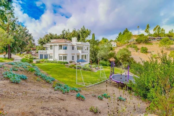 Backyard, Exterior, Playground