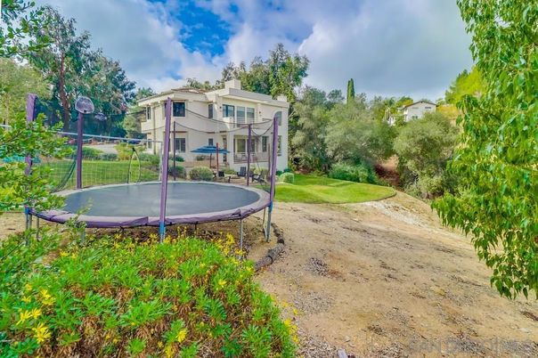 Backyard, Exterior, Playground