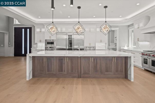 Interior, Recessed Lighting, Wooden Beams, Wood Texture Flooring