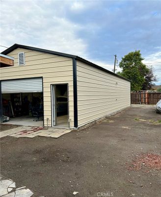 Backyard, Detached Garage, Exterior